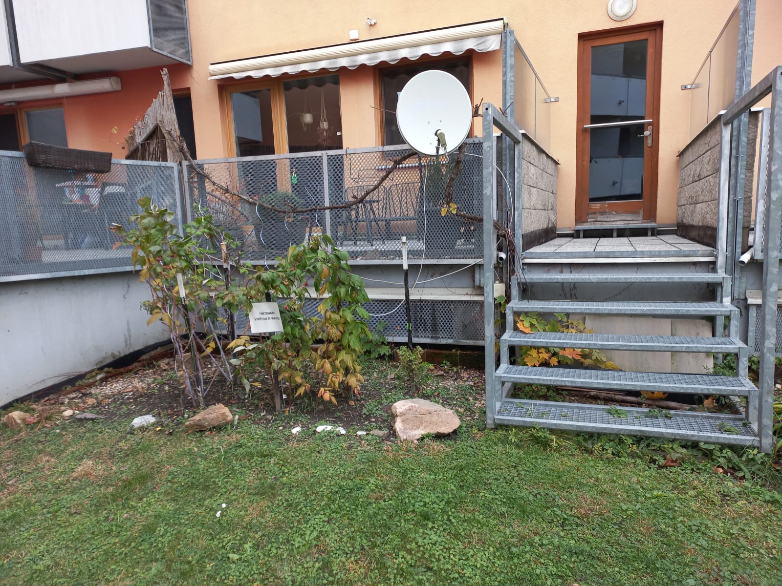 Terasa a exteriér